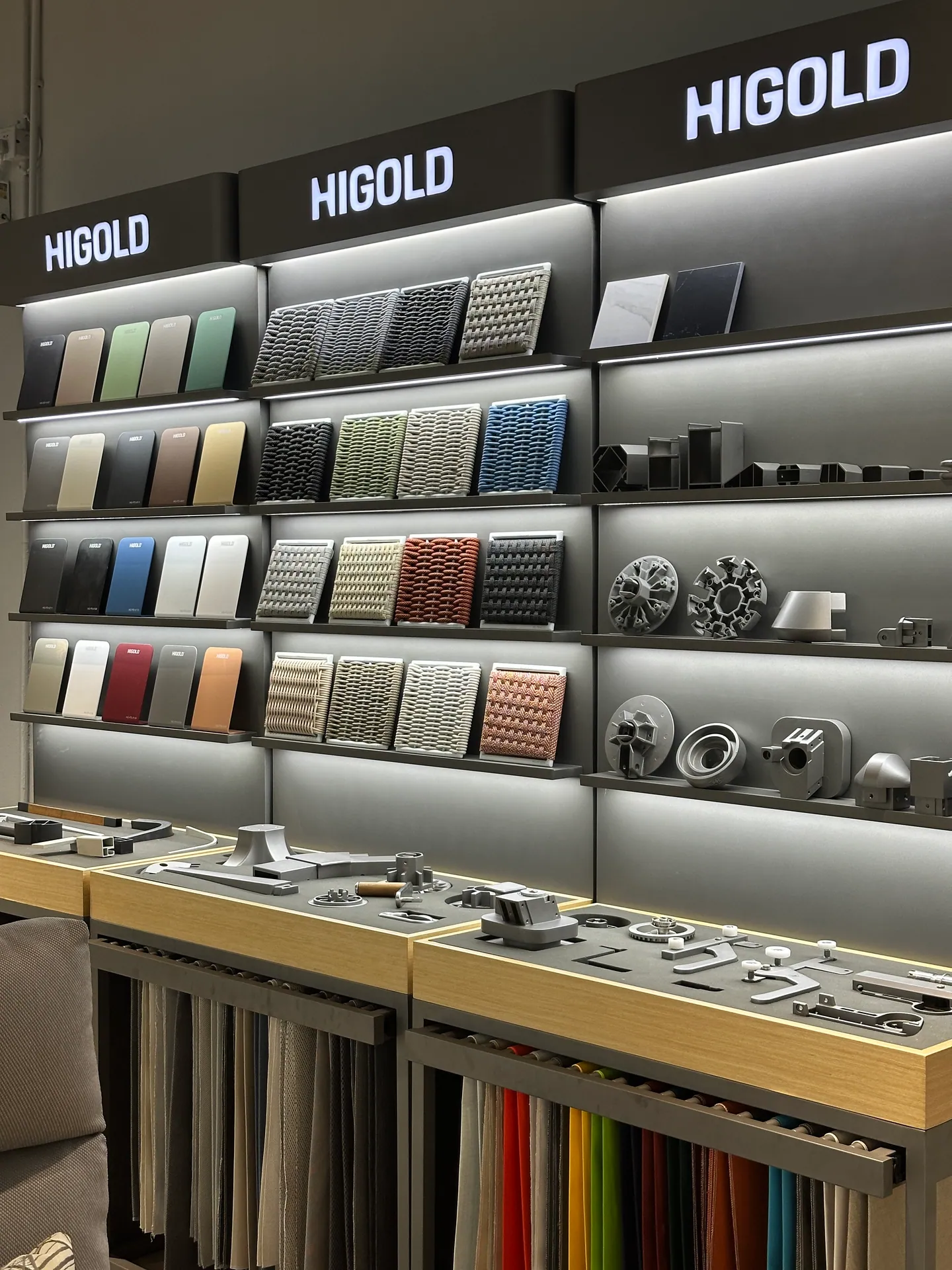 Outdoor furniture materials, finishes and components compared in a supplier showroom